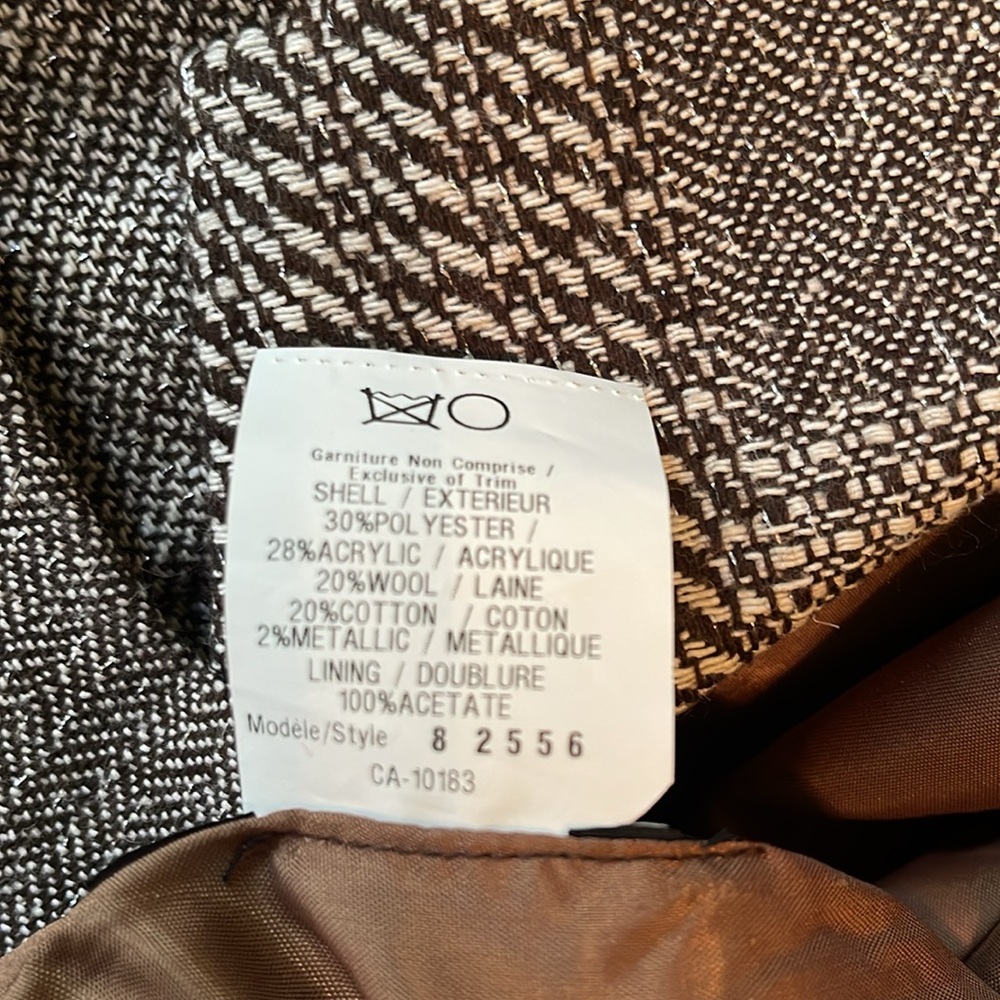 Cartise Jacket - Picture 9 of 10